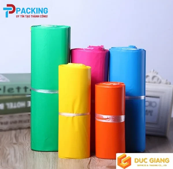 Túi gói hàng chuyển phát nhanh Đức Giang